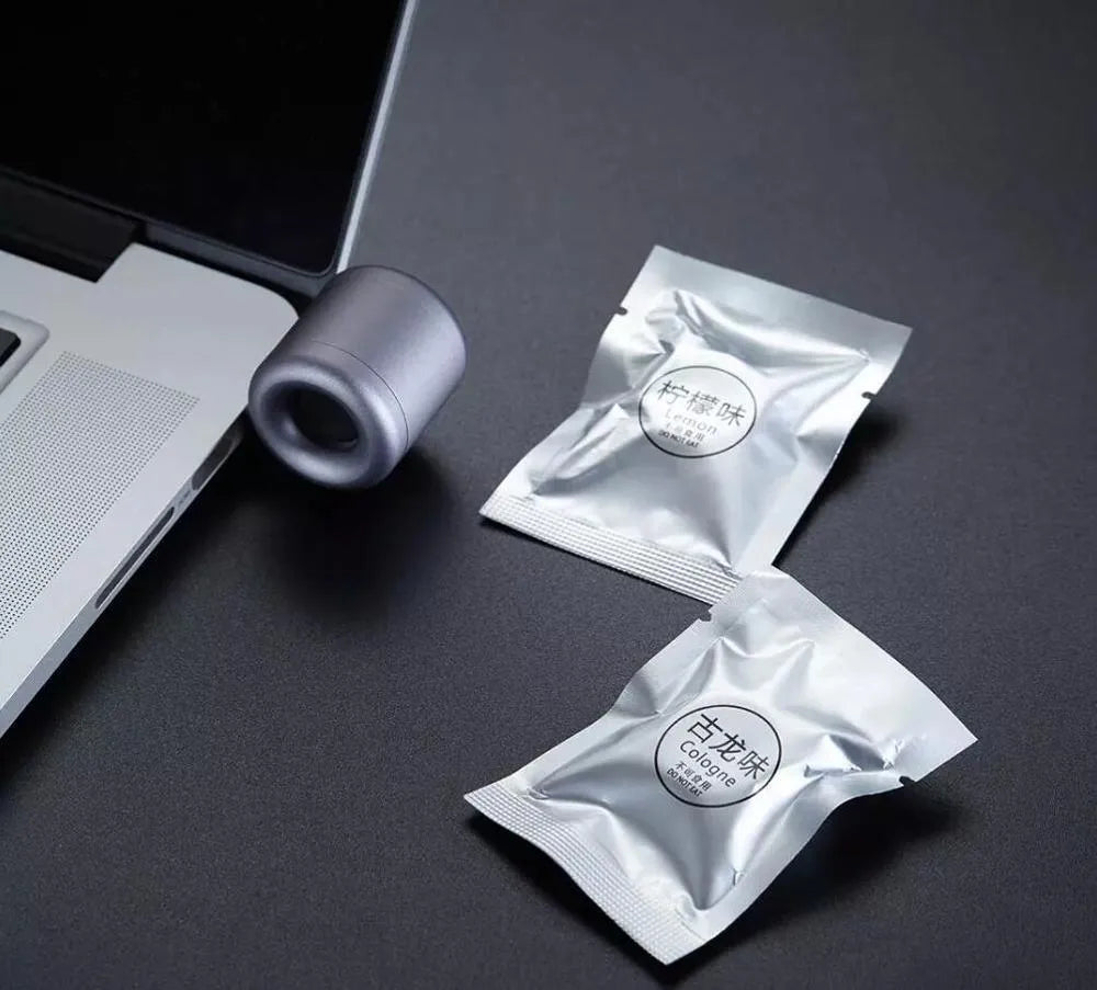 USB mini diffuser car air purifier in grey colour with USB plug