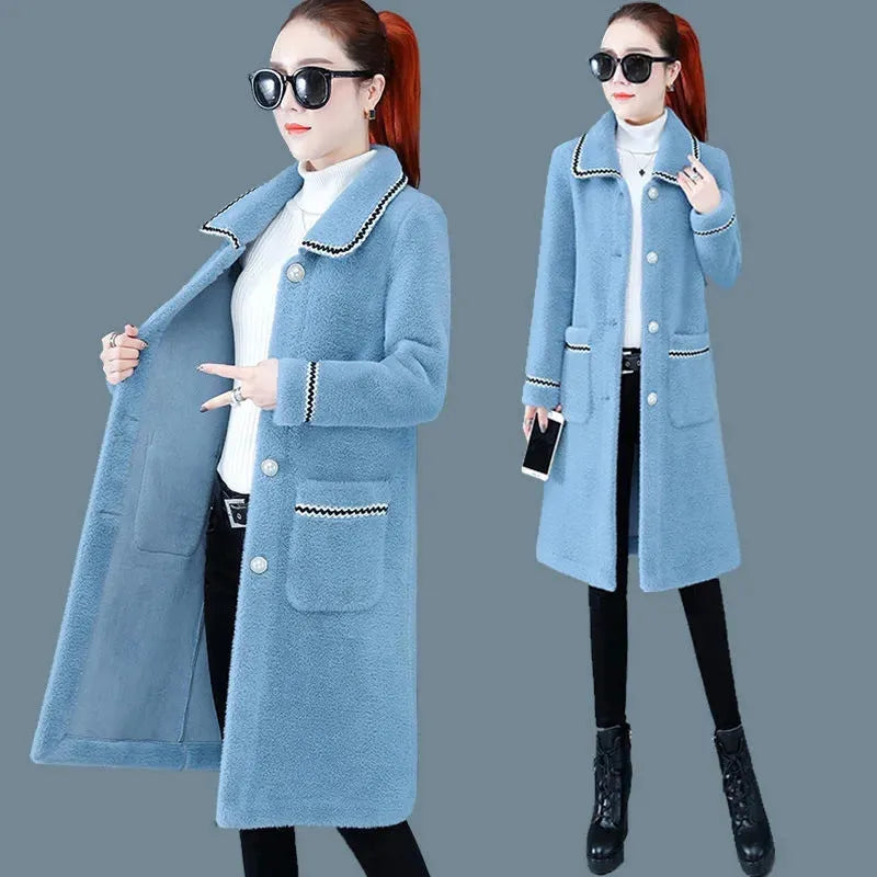 Women's mid-length faux mink fleece coat in blue or white, straight cut, sizes M to XXXXL, polyester