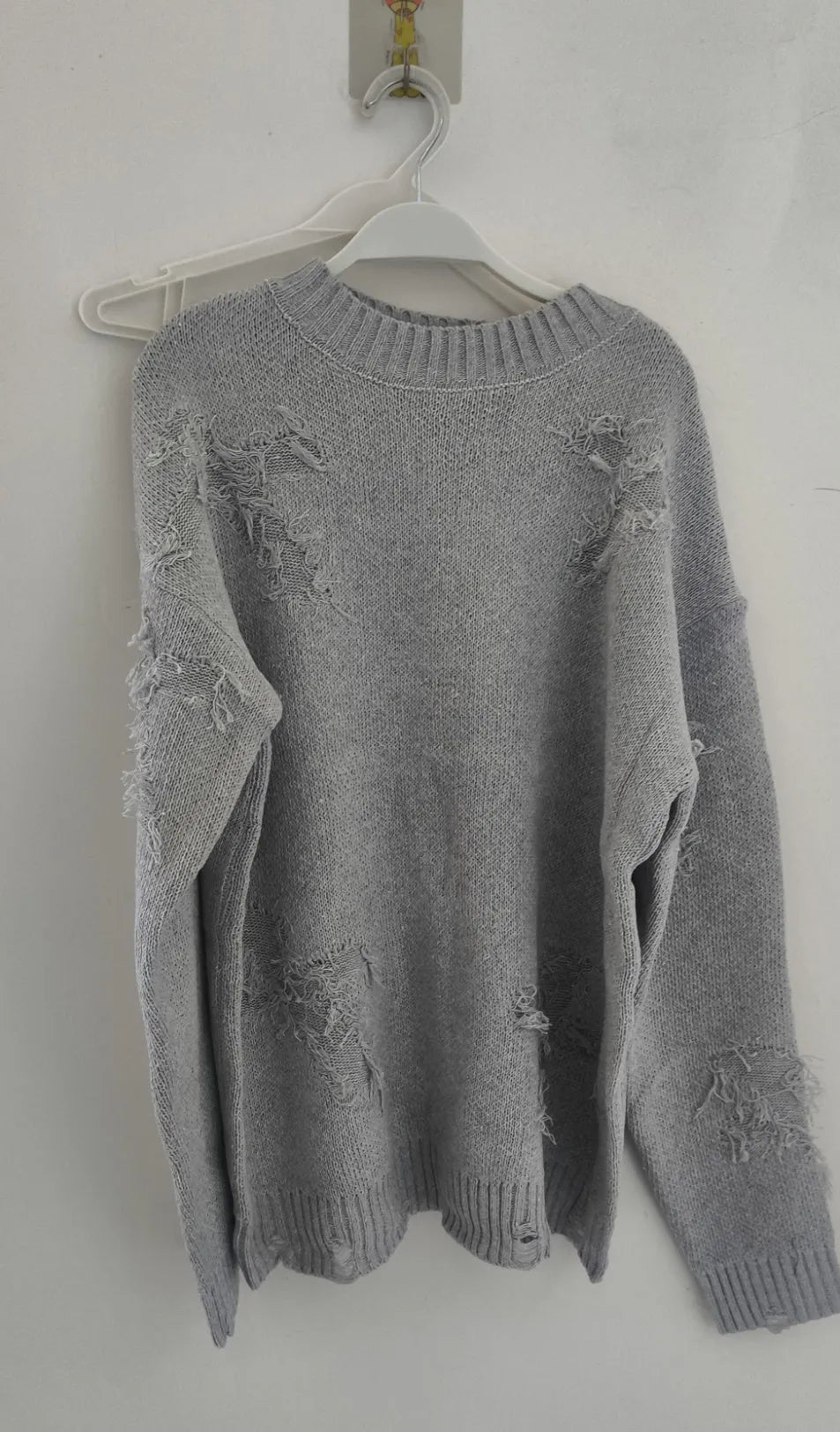 Men's ripped hoodie in polyester fiber, autumn and winter casual wear, gray colour