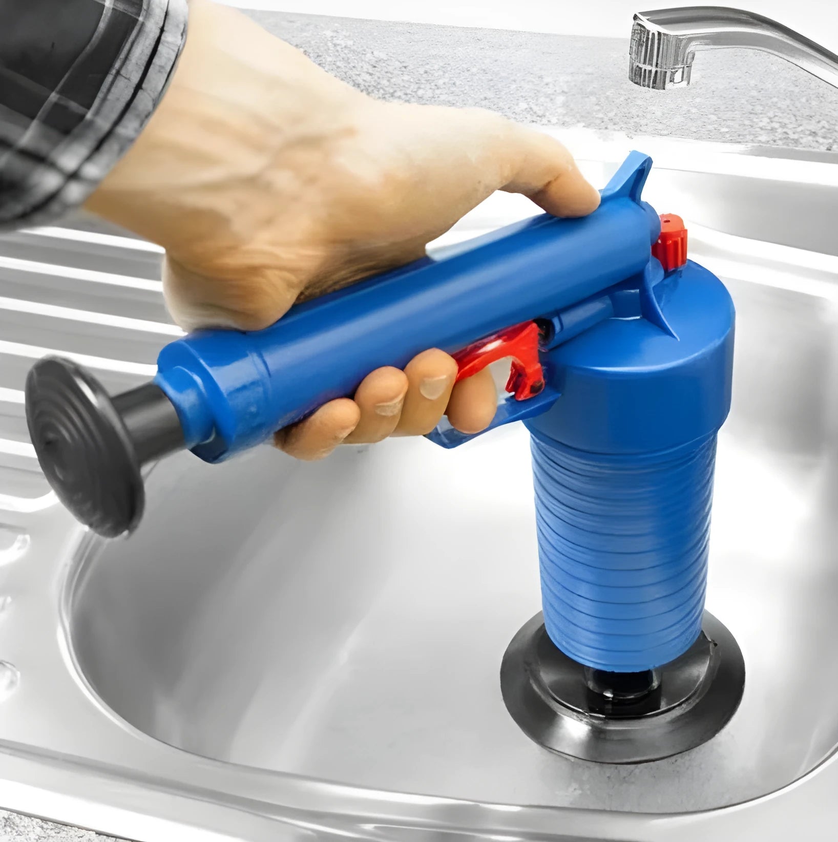 Plastic high-pressure drain blaster gun with four adaptors for pipe unblocking