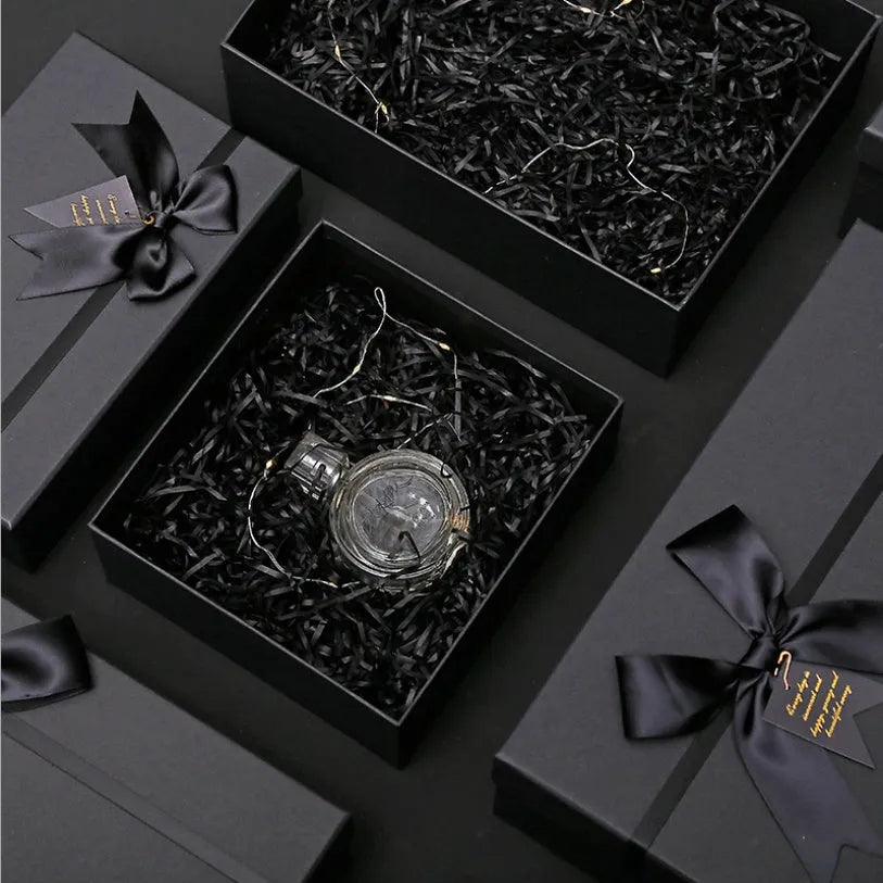 Gift box set with four sizes, Paper Board Material, black blue pink options, and bag choices