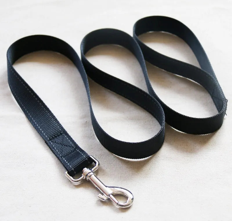 Explosion-proof Oxford cloth K9 chest back dog strap harness in black with metal clip and red trim