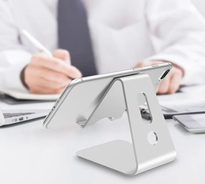 Aluminium alloy universal phone holder in black, red, rose gold, and silver colours