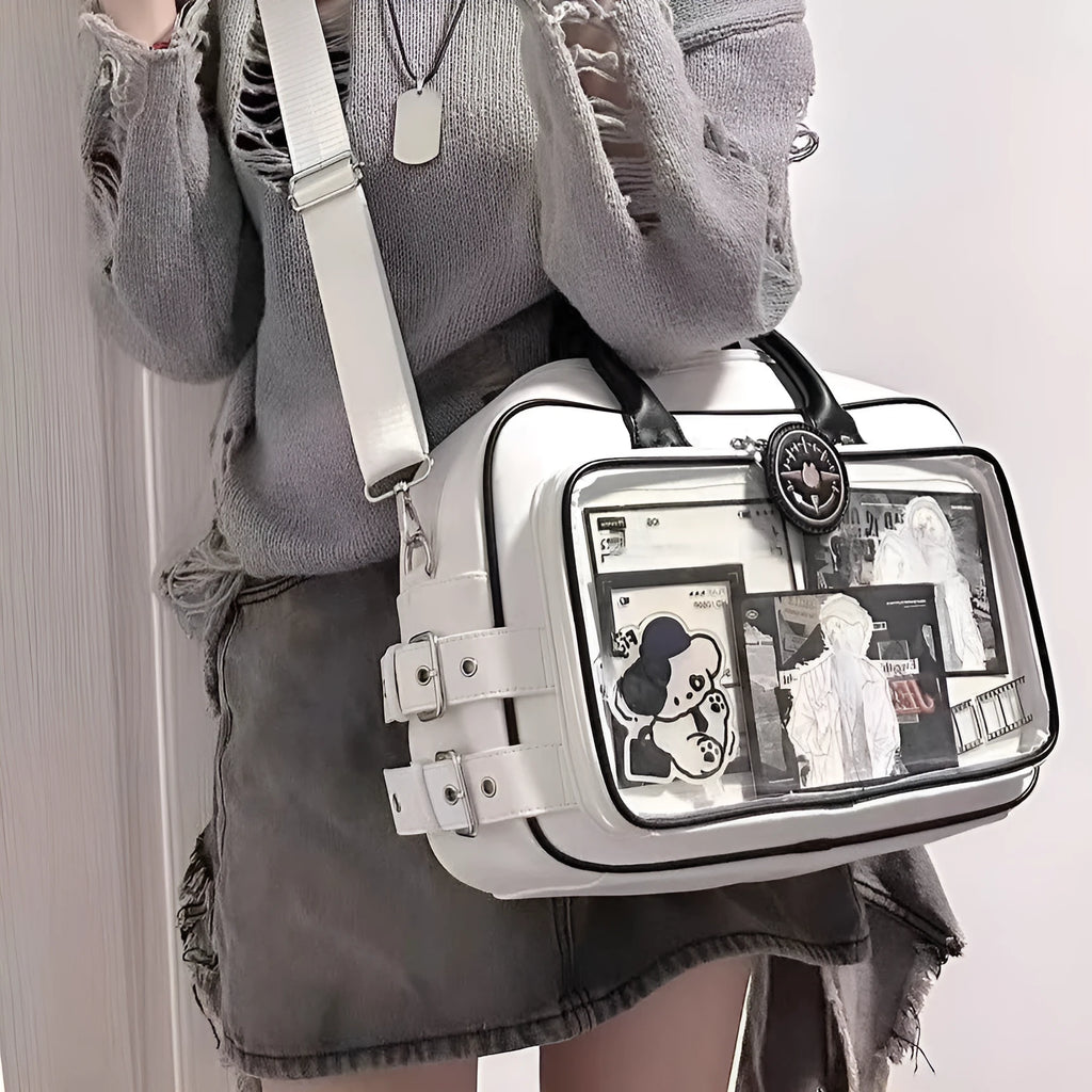 One-shoulder crossbody bag in PU, 42x24cm, white or black, with zipper change bag and outer pocket.