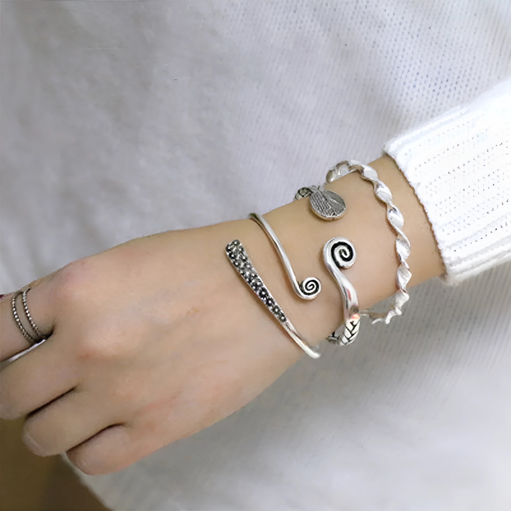 Women's Chinese retro style 925 silver opening bracelet with fish motif design in multiple colour options