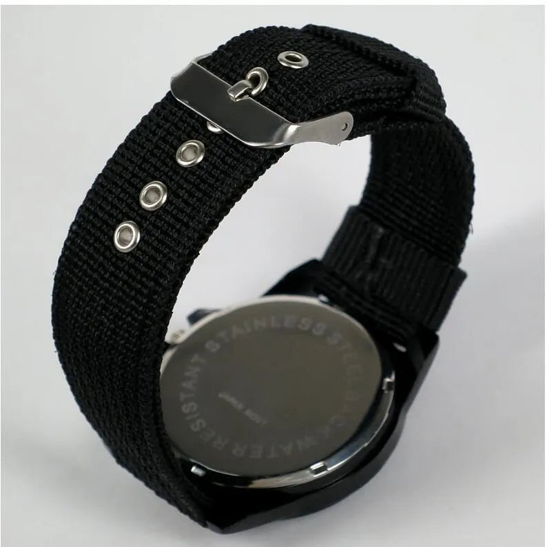 Cloth belt woven military quartz watch with 40.5mm round alloy case and textile strap, available in multiple colours