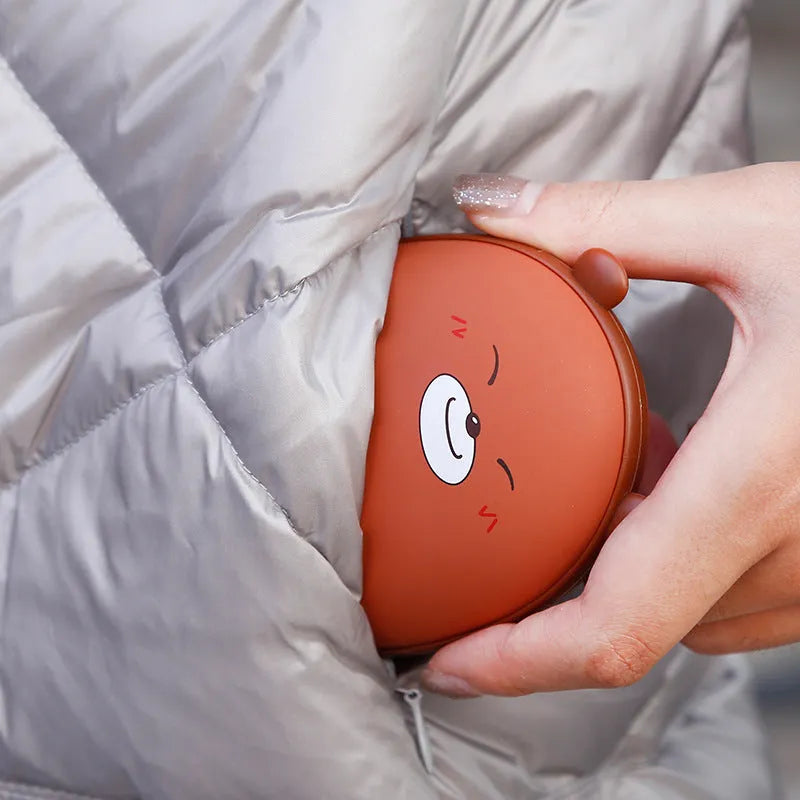Compact multifunctional hand warmer in pink with aluminium alloy shell, 2600mAh power bank function