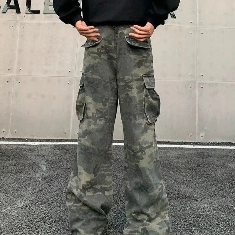 American vintage style crumpled camouflage cargo pants with multiple pockets on a mid-waist fit.