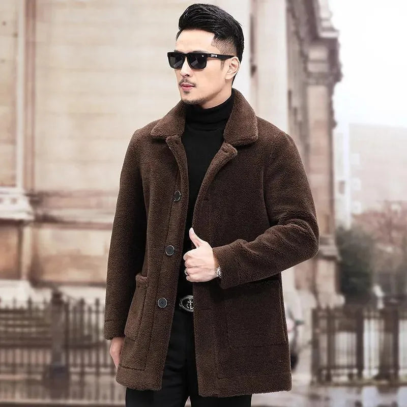 Short fur coat jacket with lapel collar in black synthetic blend, 3D patch pockets, regular length