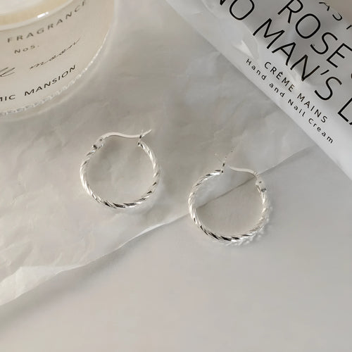 925 silver geometric round clip-on earrings with carved ring design for women Korean style