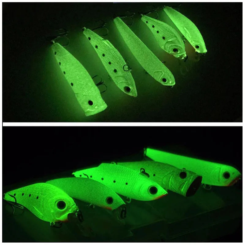 Set of five 3D fluorescent hard fishing lures with luminous finishes in assorted colours