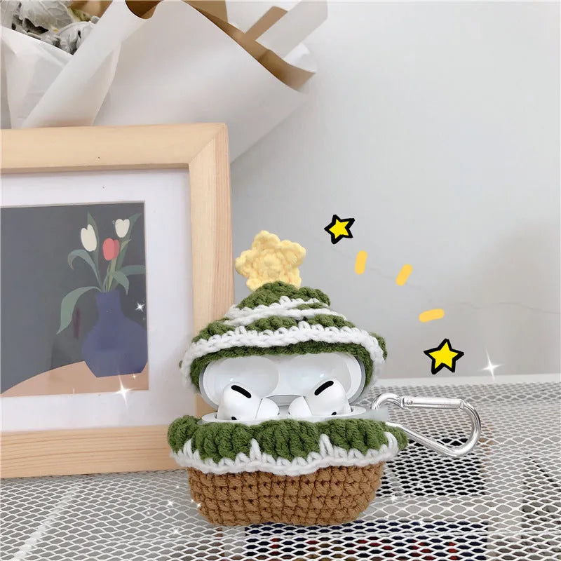 Knitted green Christmas tree AirPods case with hook, flip-type cover for AirPods Pro and AirPods 1/2