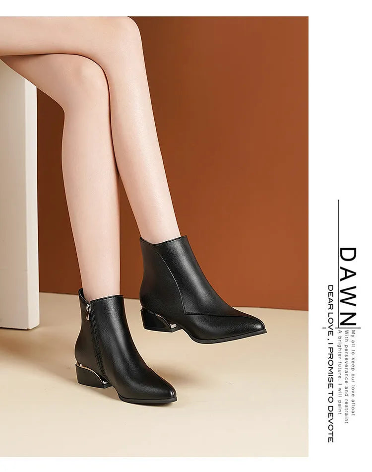 Women's chunky heel Martin boots in black with side zipper and leather stitching, mid heel 3-5CM, rubber sole