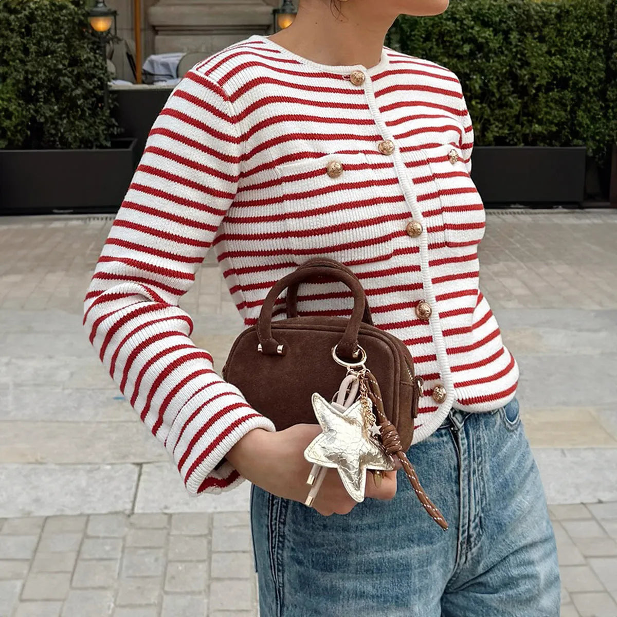 Red and white striped long-sleeve button-down shirt, regular sleeve, casual versatile style, sizes S to XL