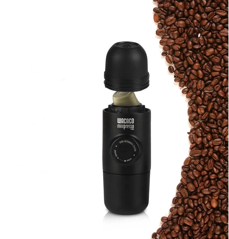 Black portable manual coffee machine with compact 6x17.5cm dimensions