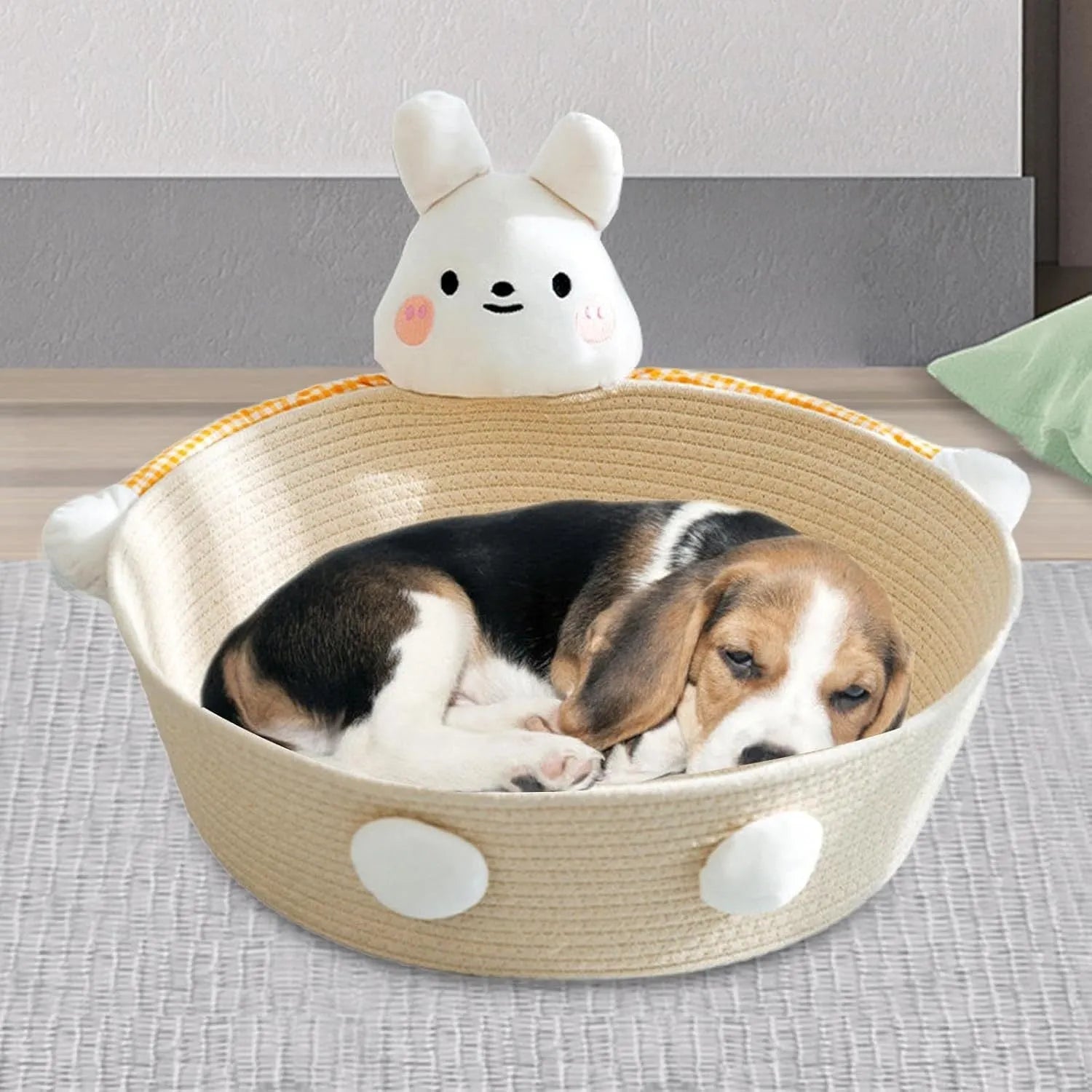 Woven cotton rope cat bed basket with scratching pad in bear design, shown in medium size.