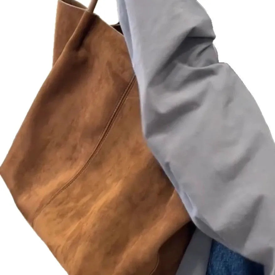 Large capacity PU tote bag in coffee colour with double joint shoulder straps, three-dimensional outer pocket, and document bag, horizontal square retro commuter style.
