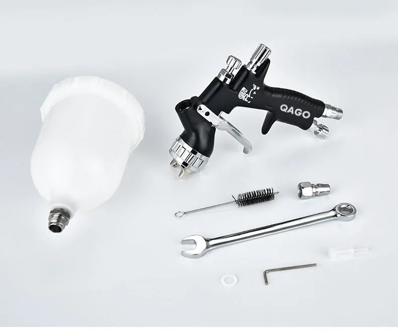 Auto paint sprayer with 1.3mm nozzle, G1/4 air interface, 20cm x 15cm body, shown in black