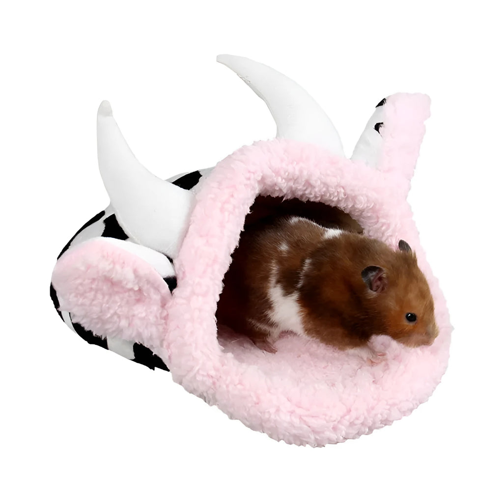 White guinea pig cold shelter pet nest with short plush material, bottom size 25x22cm