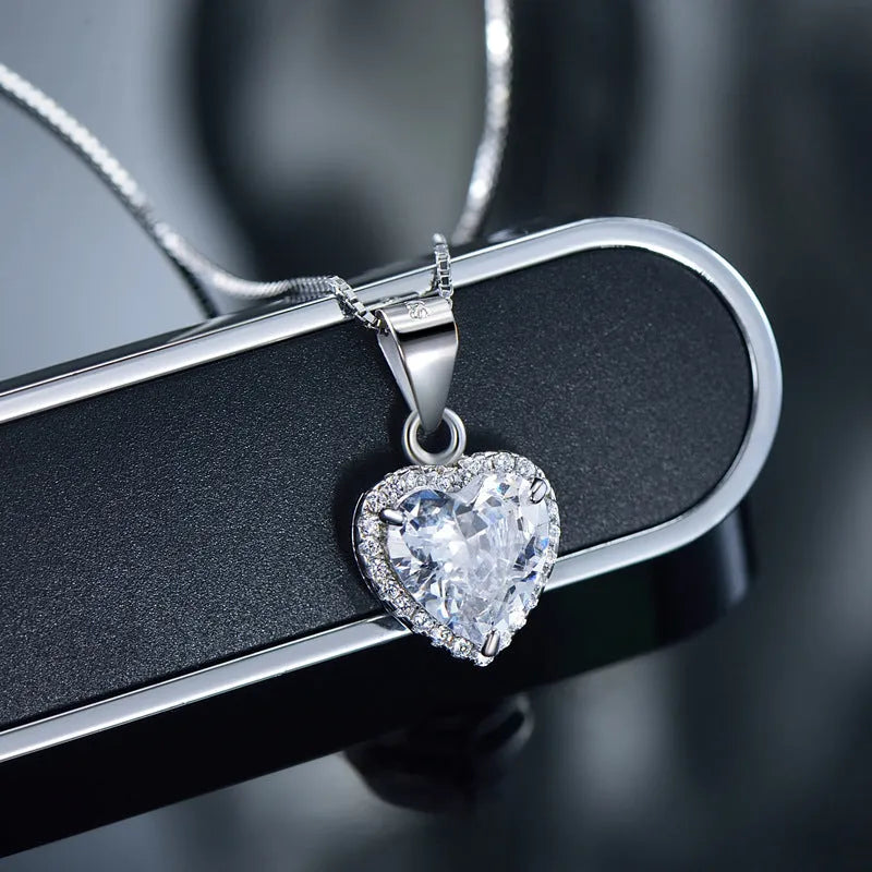 S925 silver heart-shaped zircon and diamond full diamond necklace with box chain for women