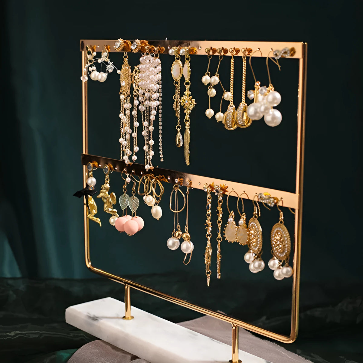 Alloy earring storage rack in green or white for organising earrings on a dressing table or shelf