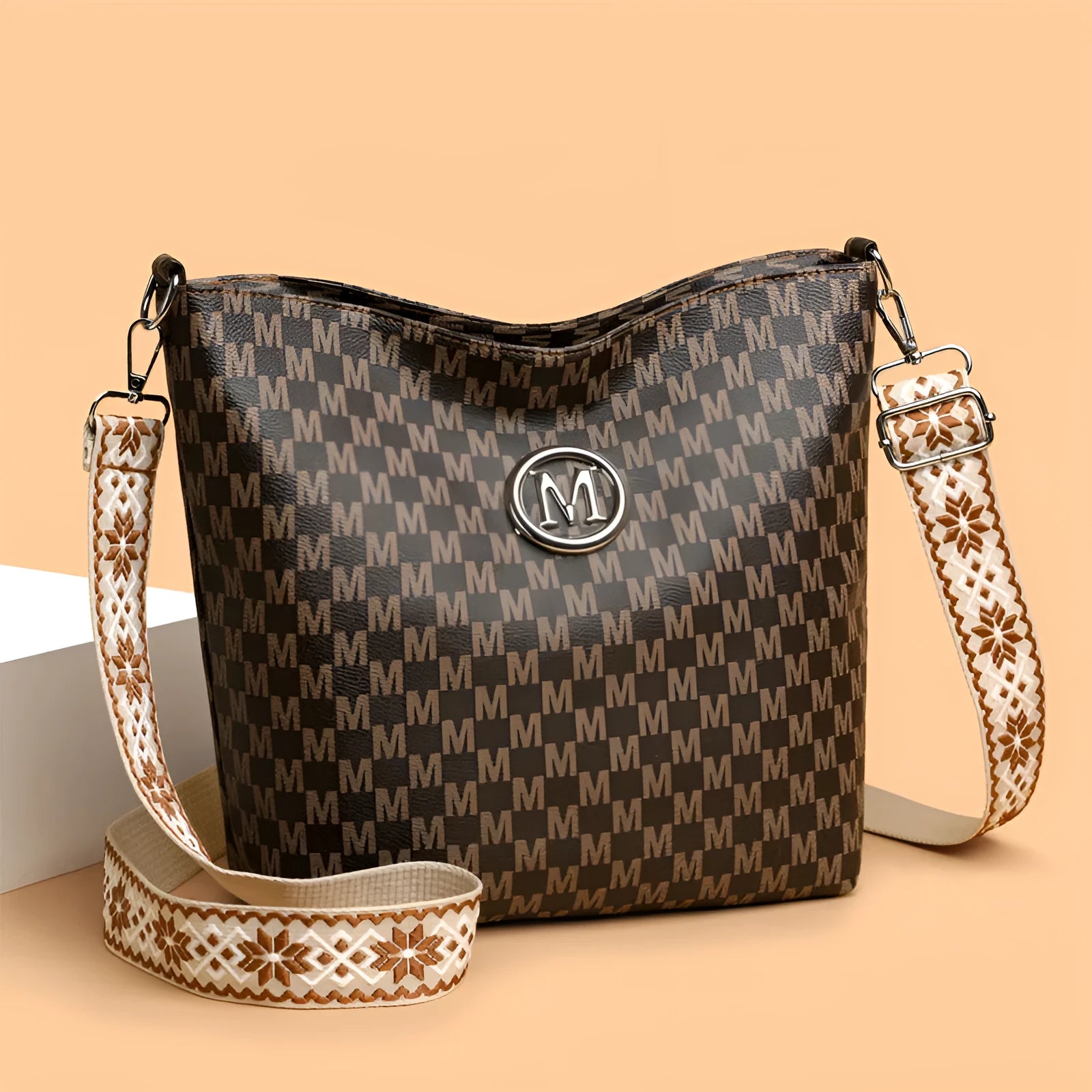 Black retro dumpling-shaped PU leather shoulder bag with an external sandwich pocket.