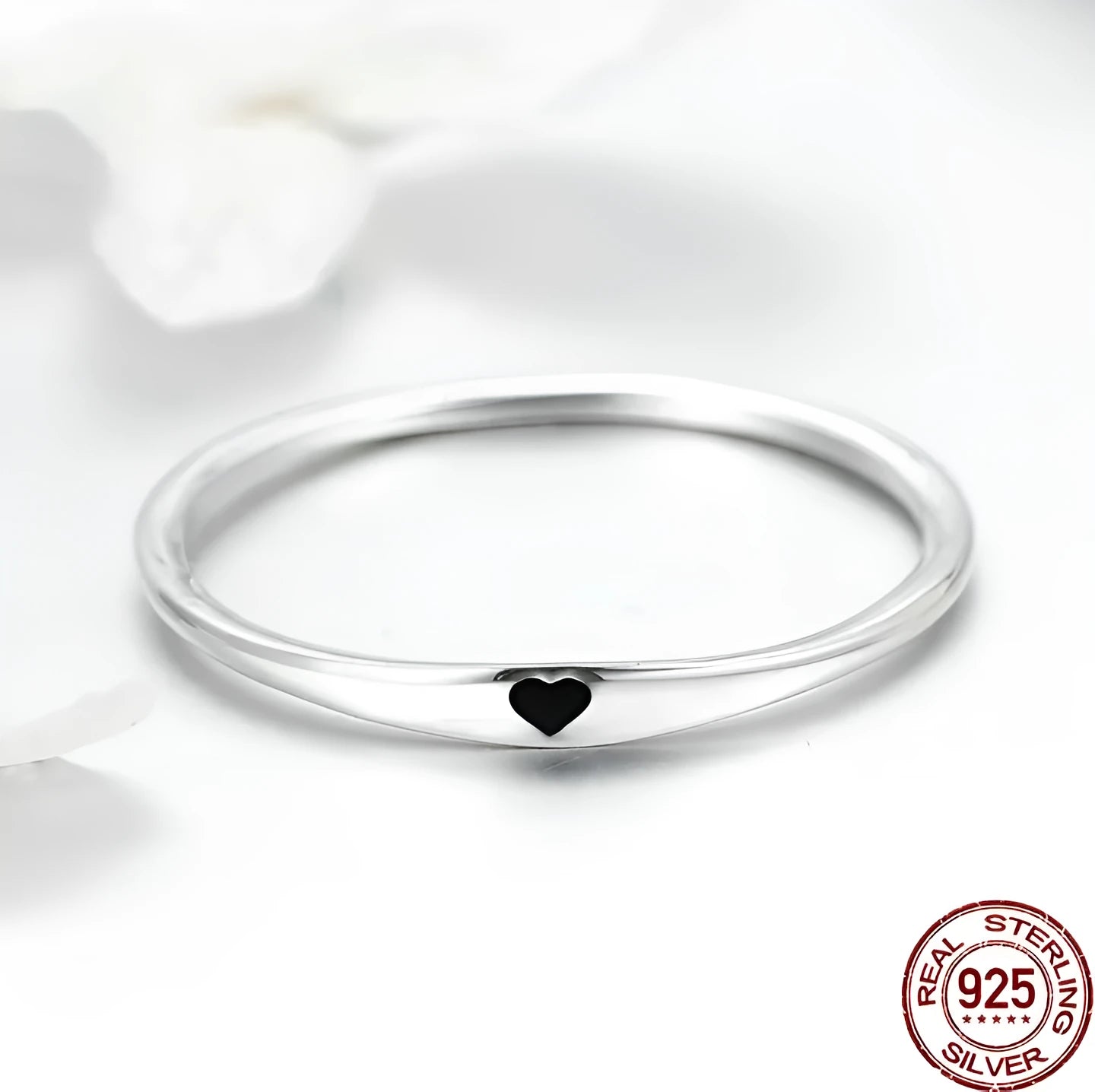 925 sterling silver round circle ring with heart engrave and enamel finish on white background