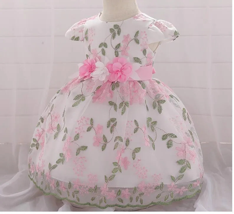 Girls fluffy princess dress in pink with cotton blend fabric and cotton lining, suitable for birthday parties and weddings, sizes 60-90cm.
