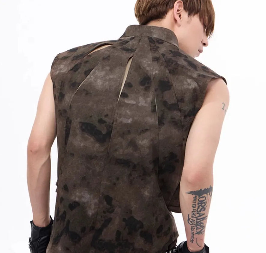 Korean-style camouflage denim vest and trouser set for adults on a model.