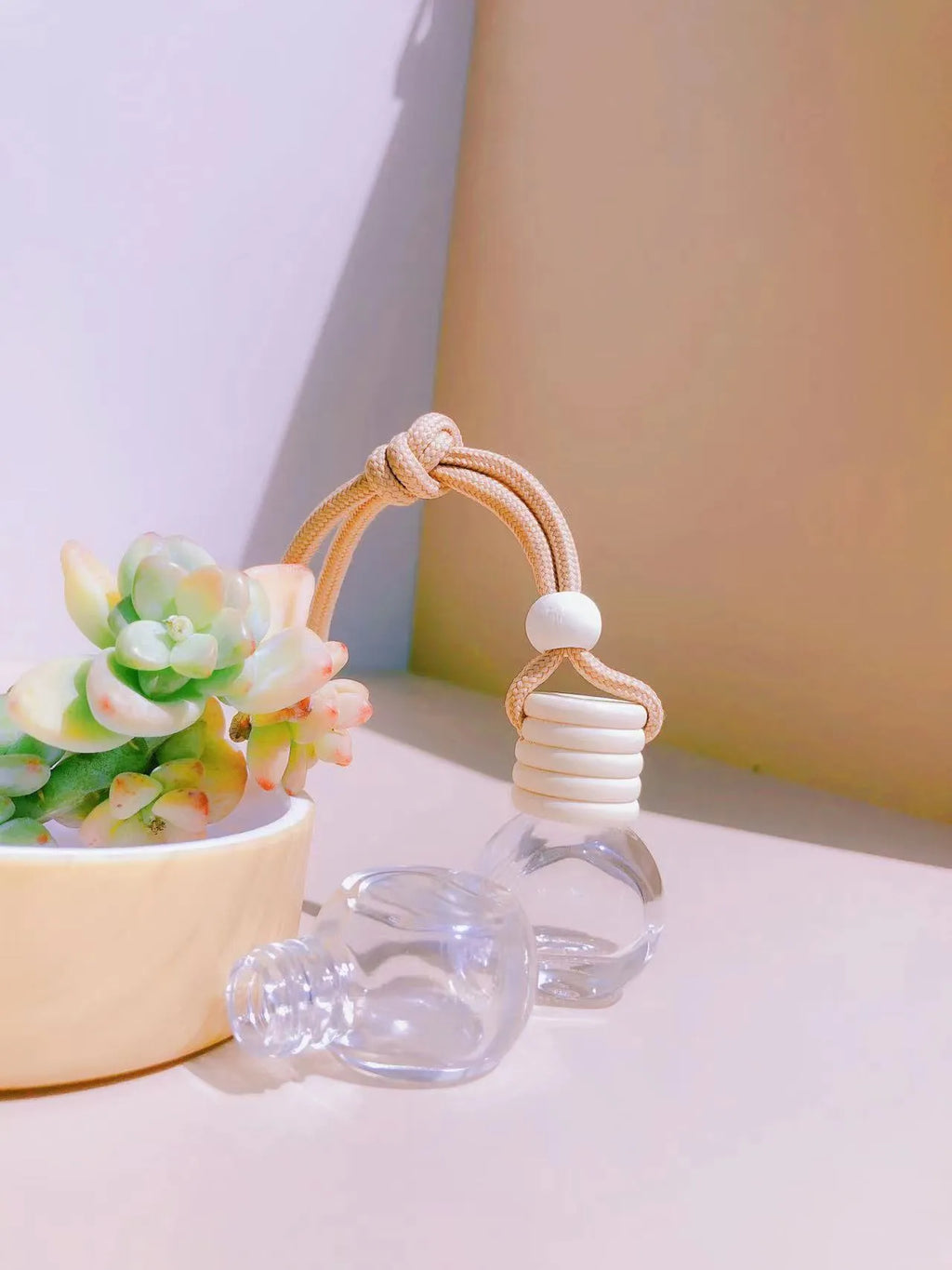 Car perfume pendant fragrance in glass bottle with cylinder, diamond, flat drum and square style options