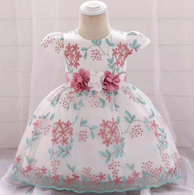 Girls fluffy princess dress in pink with cotton blend fabric and cotton lining, suitable for birthday parties and weddings, sizes 60-90cm.