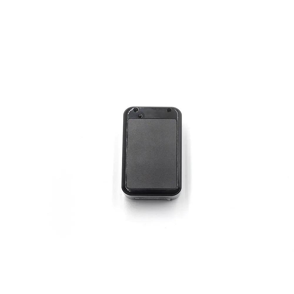 Black wireless strong magnetic GPS tracker locator, 1440-hour lithium battery, USB powered, 76.1 x 50 x 30.2 mm