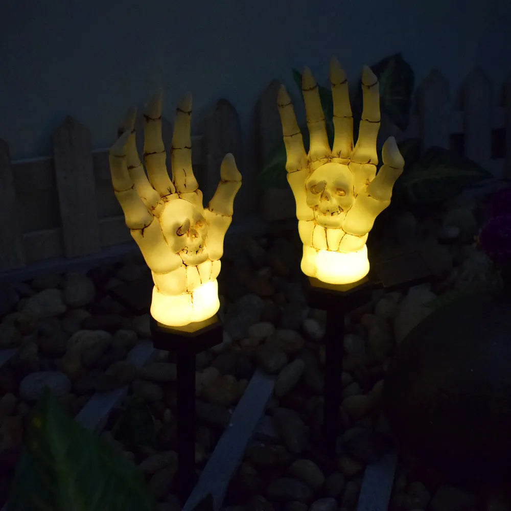 Halloween ghost hand solar light with plastic construction and IP55 waterproof rating for garden decoration