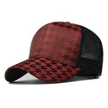 Houndstooth baseball cap in woolen plaid, size M 56-58cm, available in red, grey, or black for men and women