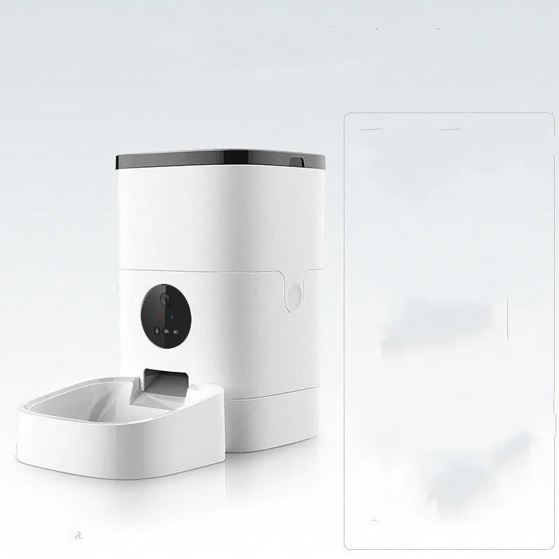 White 6L pet automatic feeder for cats and dogs with food-grade ABS body