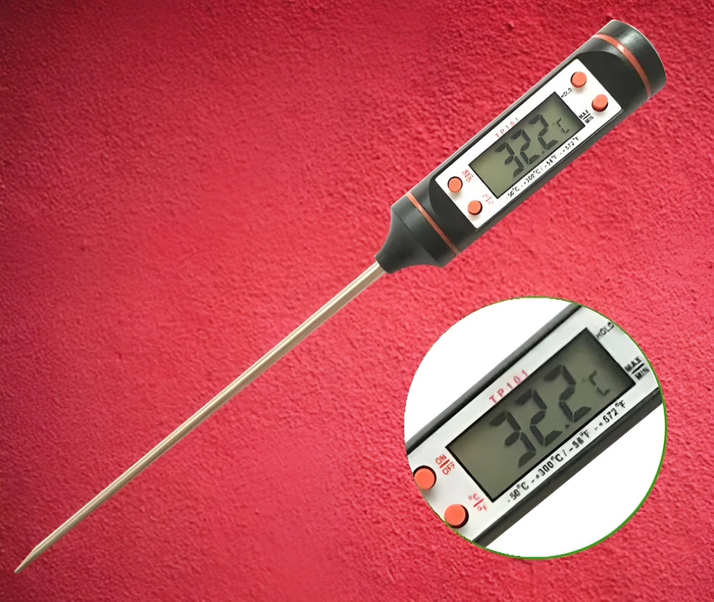 Digital kitchen oil thermometer with stainless steel probe, measuring 23cm total length and 15cm needle length