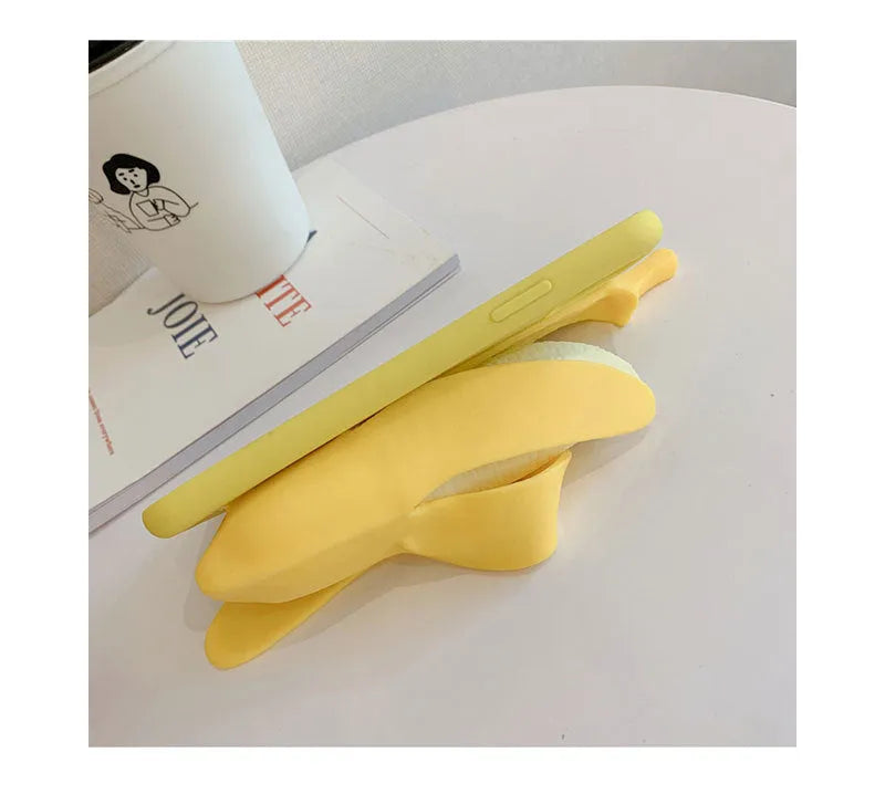 Yellow banana design silicone phone case with zipper detail for iPhone protection
