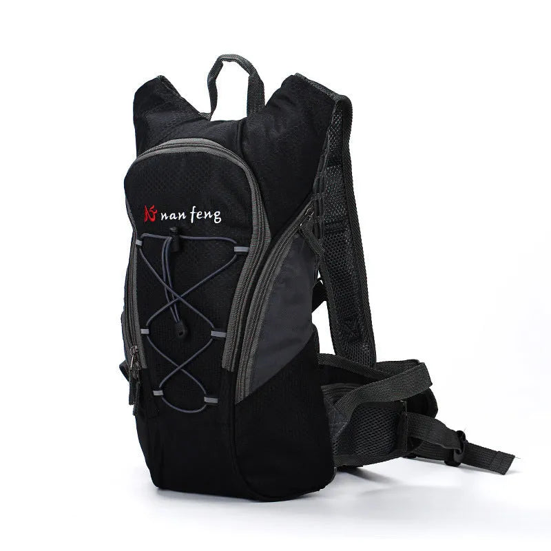 Polyester sports outdoor bag in black with 10L capacity for bicycle riding and hiking