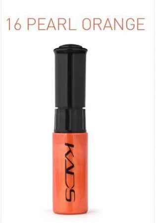 Color print nail polish bottle with 7ml net content in standard colour finish