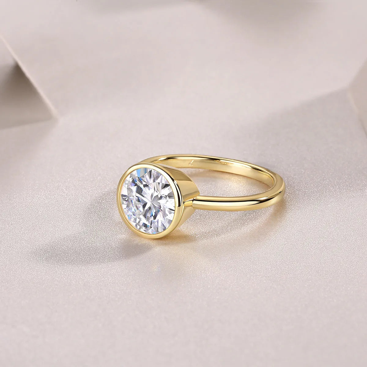 Moissanite wedding ring set with round 9.0mm stone in S925 silver and gold plating, sizes 5 to 9