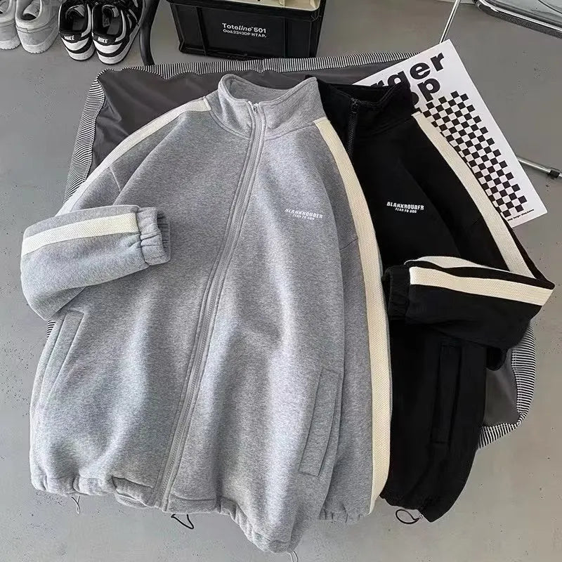 Casual sporty sweatshirt set with letter print and side pockets in green, available in sizes M to 3XL