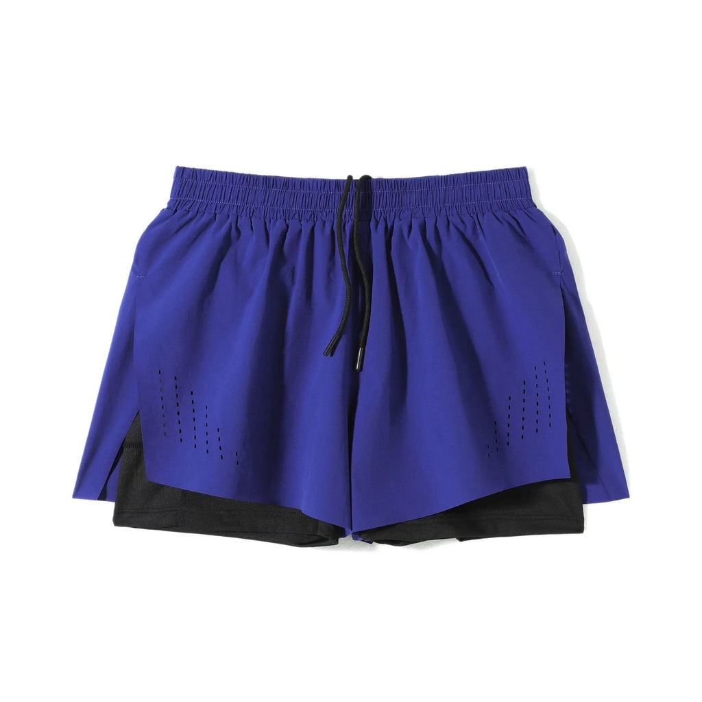 Men's straight-cut sports shorts with side slits in turmeric yellow colour