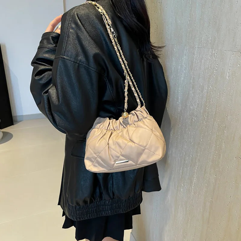 Diamond embroidery thread women's chain shoulder bag in PU leather bucket shape