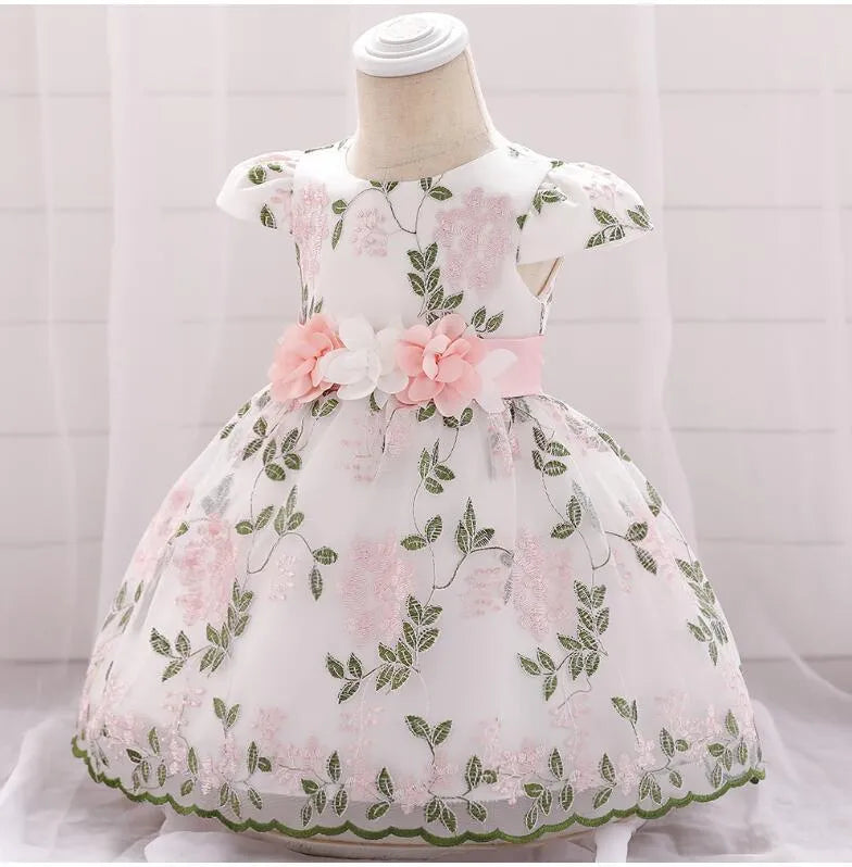 Girls fluffy princess dress in pink with cotton blend fabric and cotton lining, suitable for birthday parties and weddings, sizes 60-90cm.