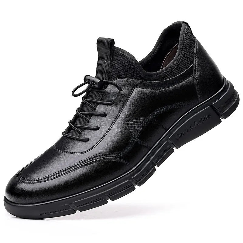 Men's black casual leather business shoes with a round toe and square low heel.