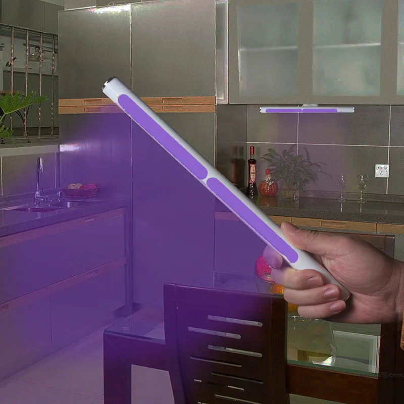 Silver handheld UV disinfection stick with PC and aluminium tube, 20x300mm dimensions, USB rechargeable