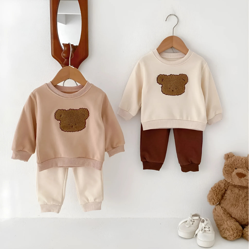 Bear long-sleeved sweater split two-piece suit in khaki with animal pattern for toddlers