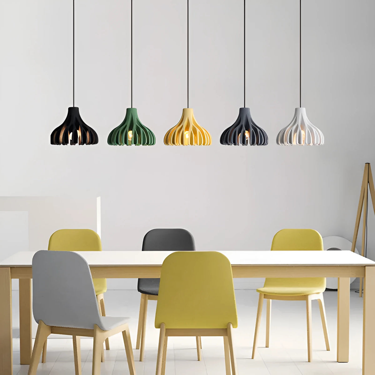 Nordic resin chandelier 22x20cm with iron elements, E27 light source, 2m hanging wire, in black, green, grey, white, or yellow