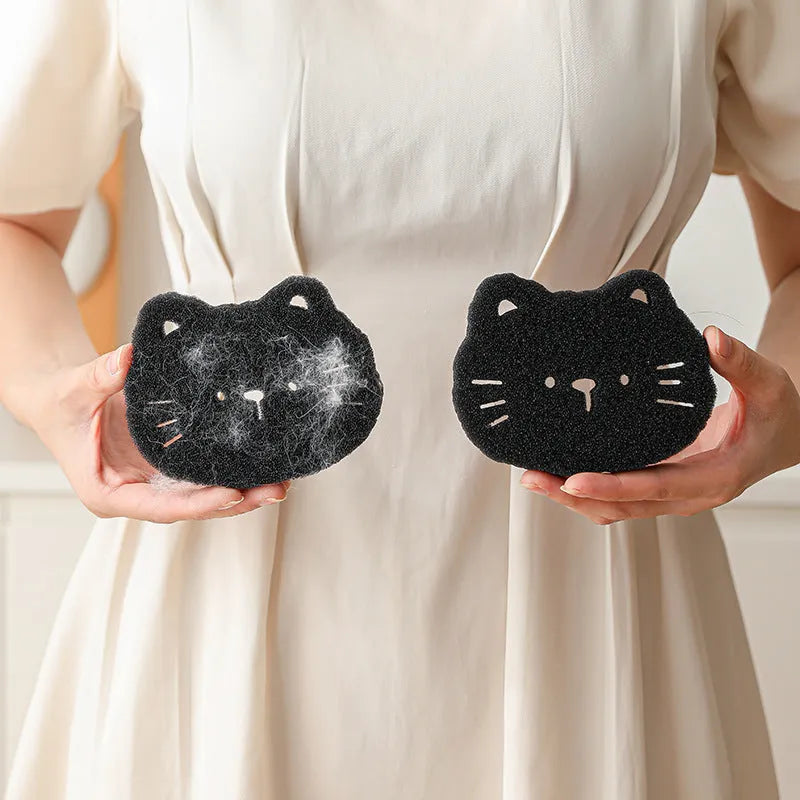 Black bear shaped sponge cleaning ball for pet hair removal from fabrics