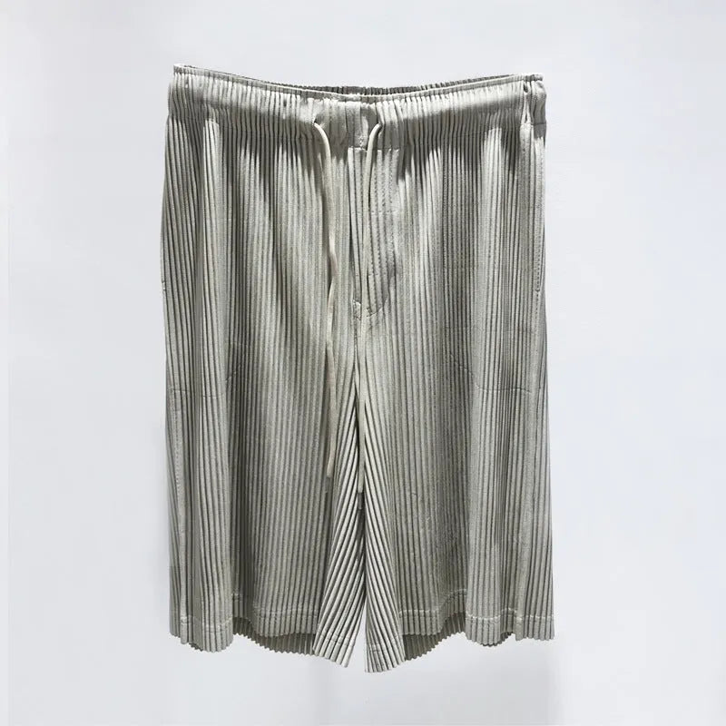 Menswear pleated loose large size casual shorts in polyester, high elasticity, retro straight leg, summer colours